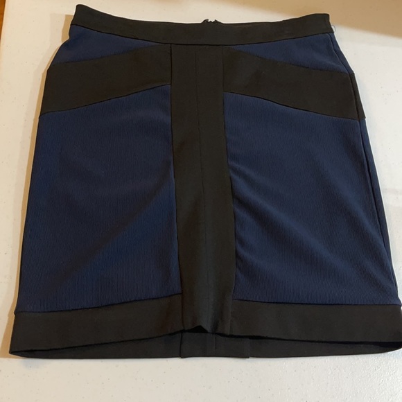 BCBG Generation Black Blue Bodycon Pencil Skirt 10 - Picture 6 of 12